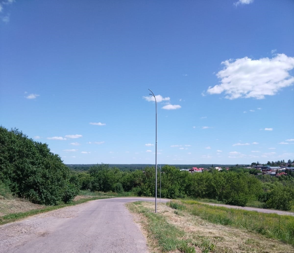 В селах Ртищевского района заменят уличное устаревшее освещение