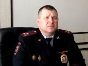 На начальника полиции Попова возбудили дело за помощь брату главы района
